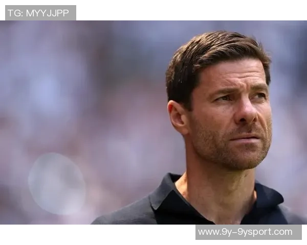 皇马球员对阿隆索的批评声浪加剧高层态度引发关注